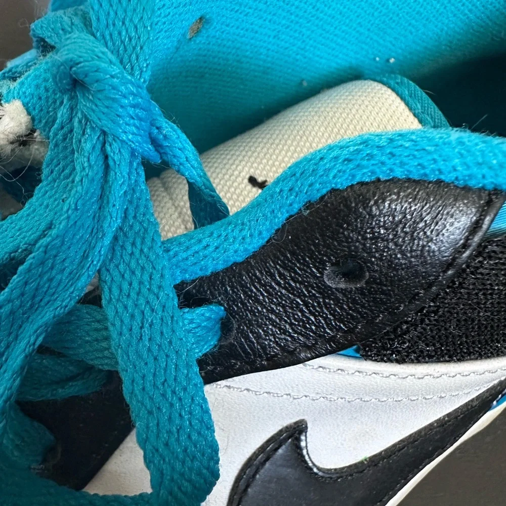Authentic NIKE AIR JORDAN 1 Strap Low Neo Turquoise Sneakers 574420-116 10 1/2M